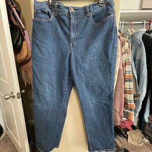 Gloria Vanderbilt Women's Straight Leg Blue Jeans